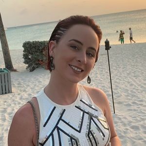 Meet your Posher, Deanna